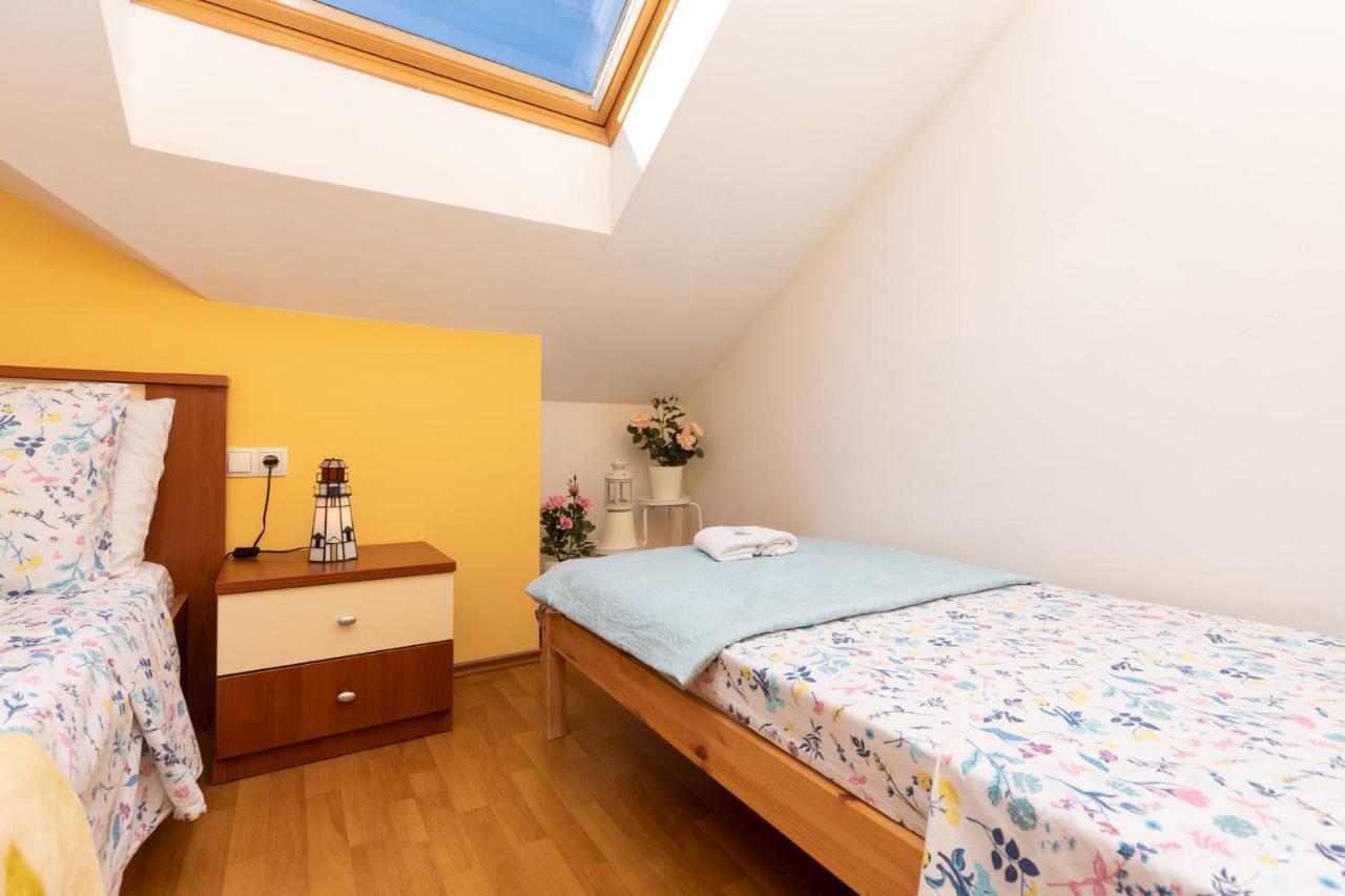 Apartman Monika أوميس المظهر الخارجي الصورة