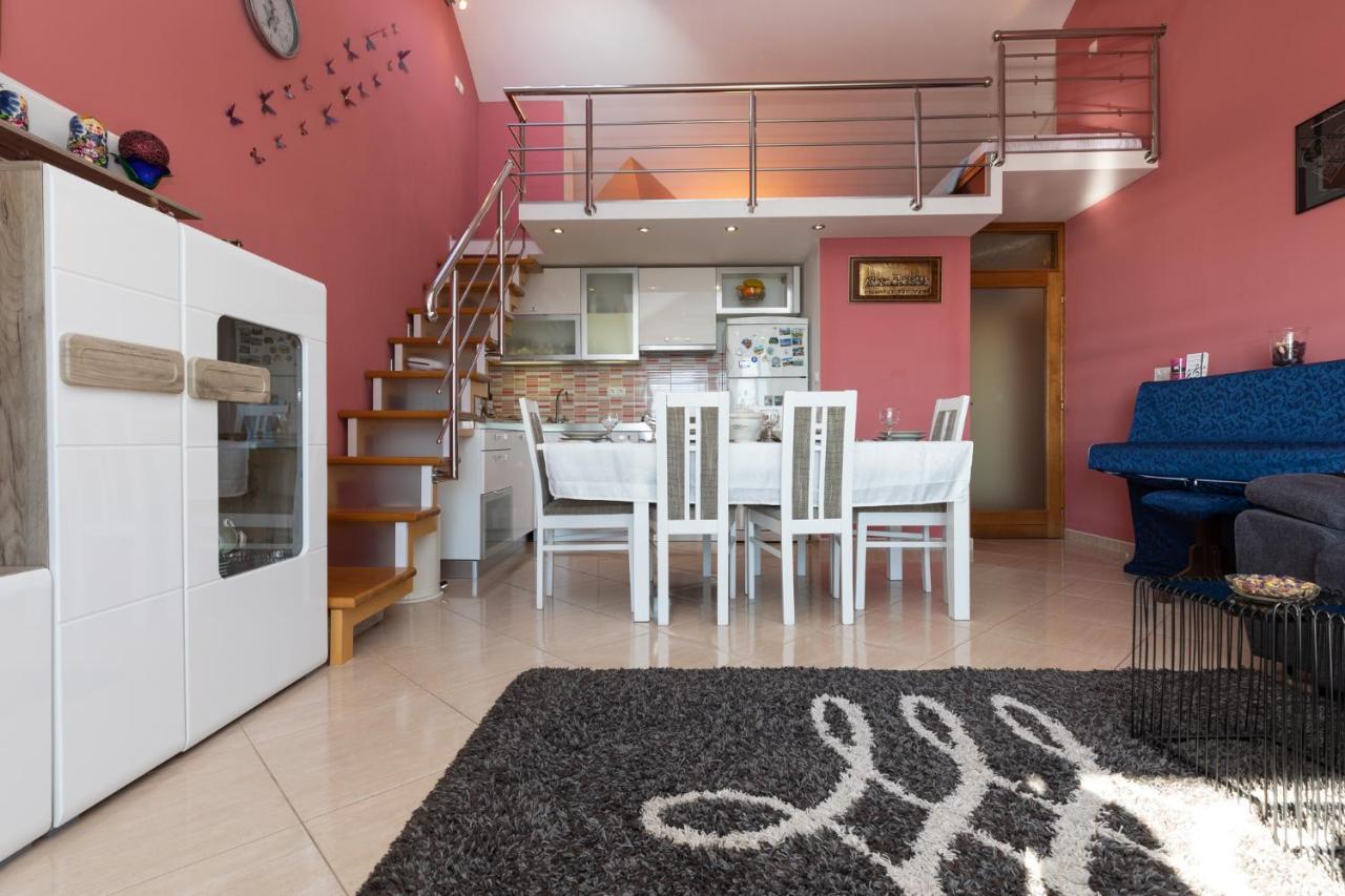 Apartman Monika أوميس المظهر الخارجي الصورة